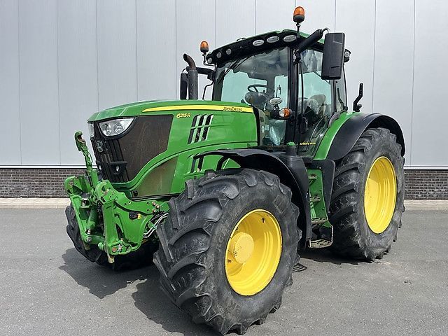 John Deere 6215 R Трактор 77 500 €