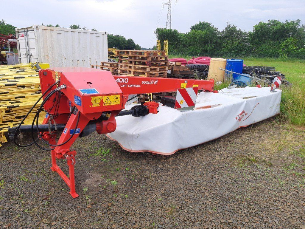 E-FARM: Kuhn gmd 4010 - Faucheuse - id JKRIPQL - Année: 2015 - France