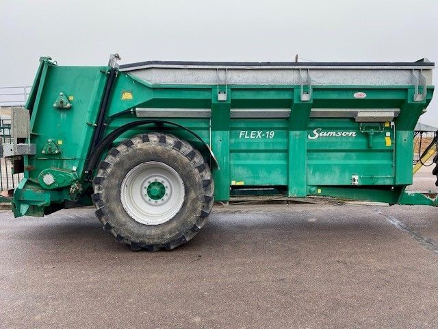 E-FARM: Samson flex 19 - Épandeur de fumier et de compost - id FXWNFFH - 36 500 € - Année: 2014 - France