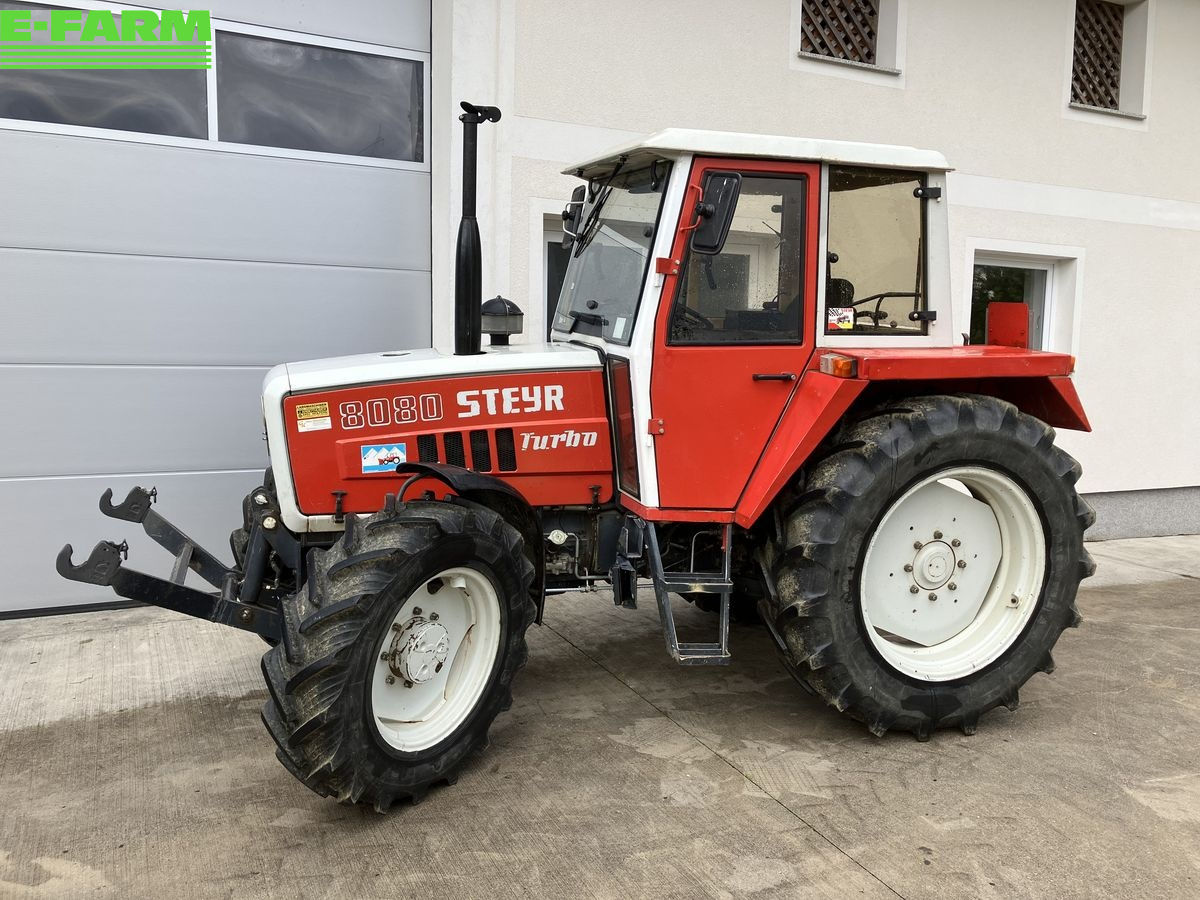 Steyr 8080 tractor €22,035