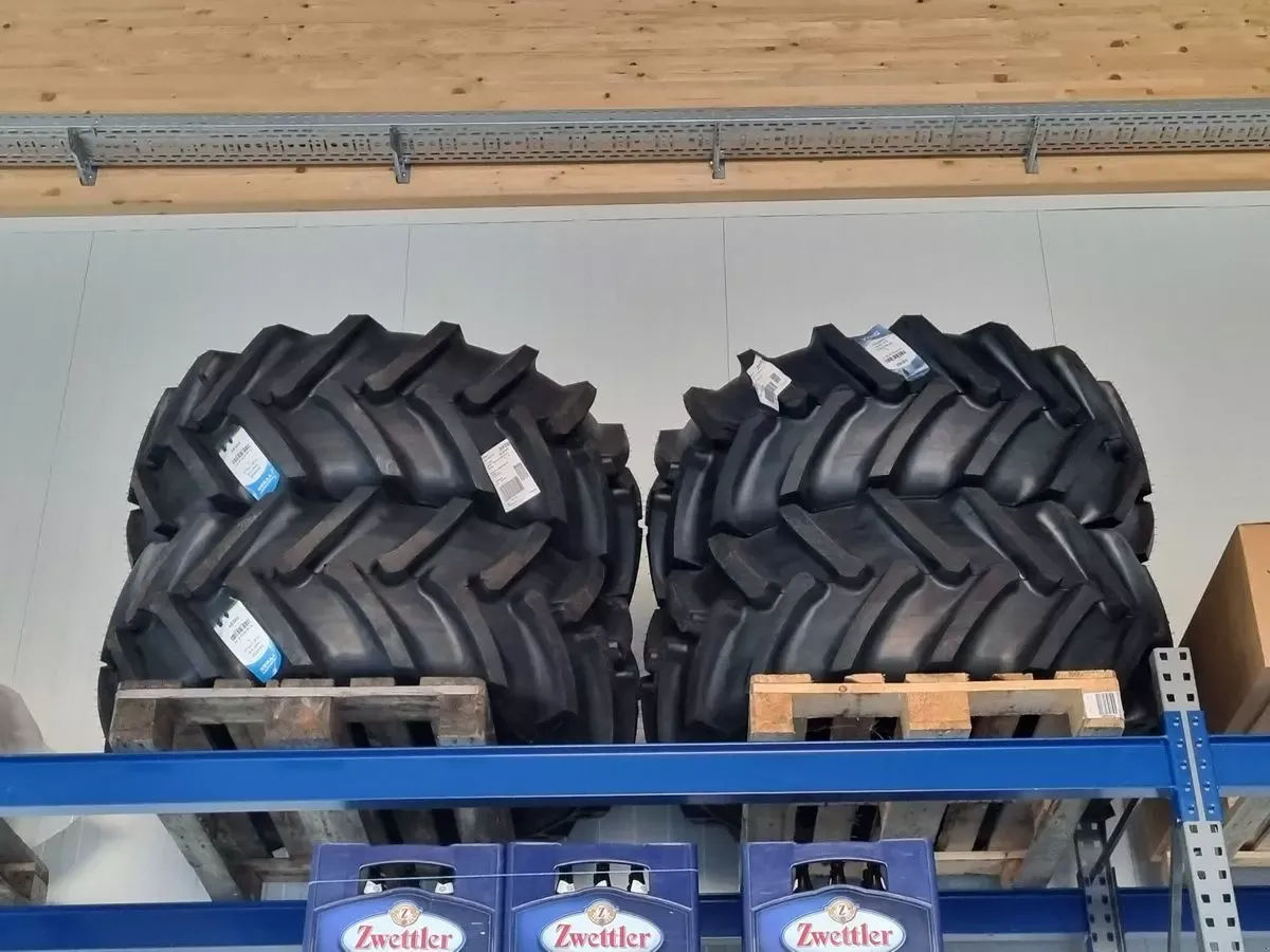 E-FARM: Nokian multiplus 600/65 r38 + 500/65 r28 - Ruedas y orugas - id IK8FDXY - 9583 € - Austria