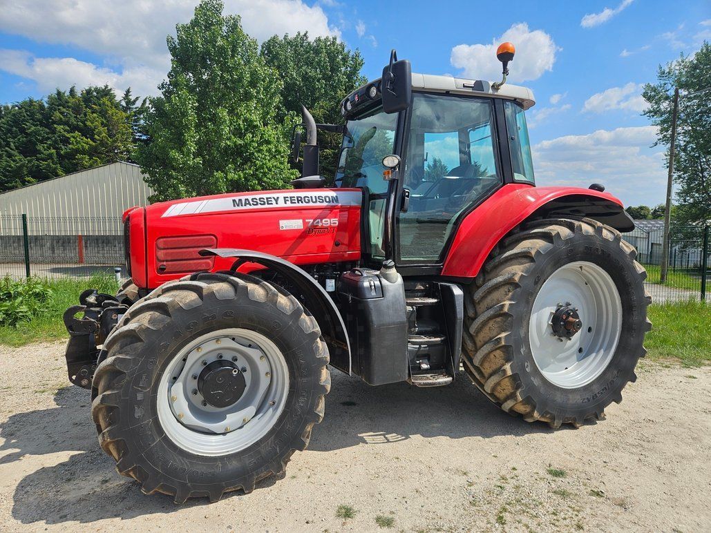E-FARM: Massey Ferguson 7495 - Tracteur - id AQPVQQ8 - 38 000 € - Année: 2004 - Lecture du nombre d'heure: 9 001,Puissance du moteur (chevaux): 190,France