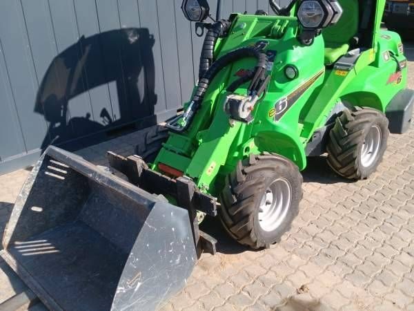 Avant e 6 Ładowacz gospodarczy 36 945 €