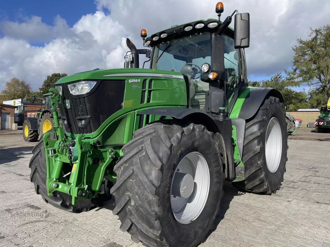 E-FARM: John Deere 6250 R - Tracteur - id 28TN4MH - 141 597 € - Année: 2018 - Lecture du nombre d'heure: 4 675,Puissance du moteur (chevaux): 250,Allemagne