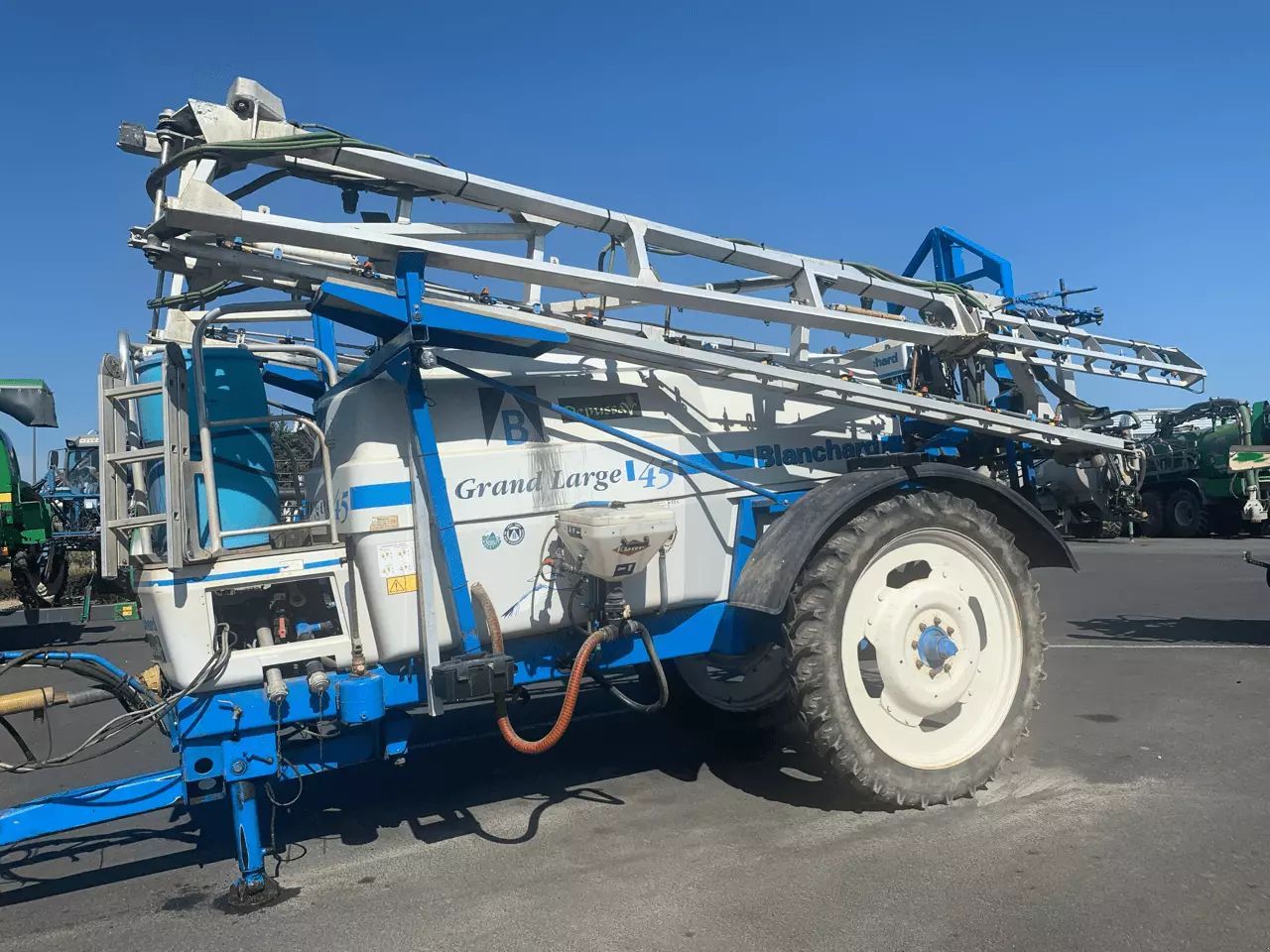 E-FARM: Blanchard grand large - Pulvérisateur - id PJ2NRFN - 13 000 € - Année: 2001 - France