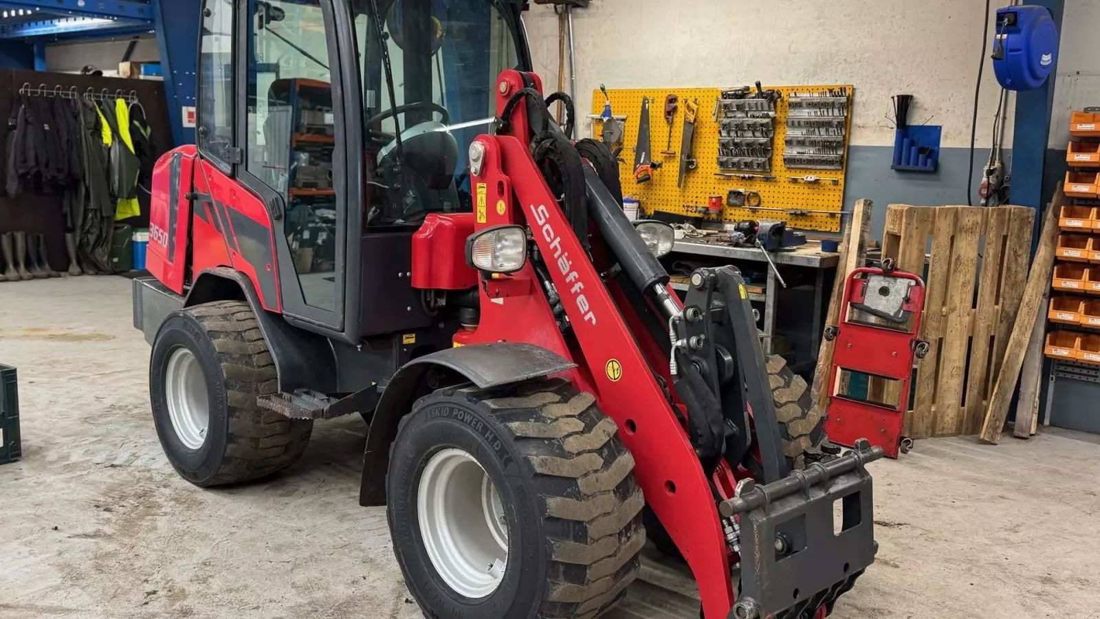 Schäffer 3650 Wheel loader €39,501