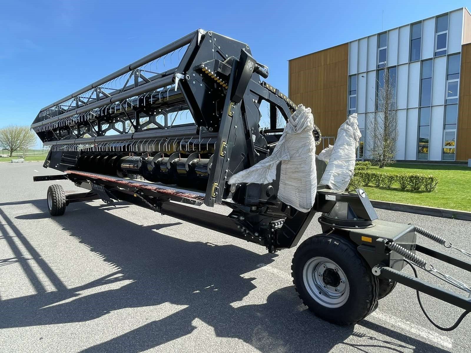 E-FARM: BISO VX Crop Ranger Trendline light 750 - Header - id XLGUISB - €51,700 - Year of construction: 2022 - Engine hours: 1,Germany