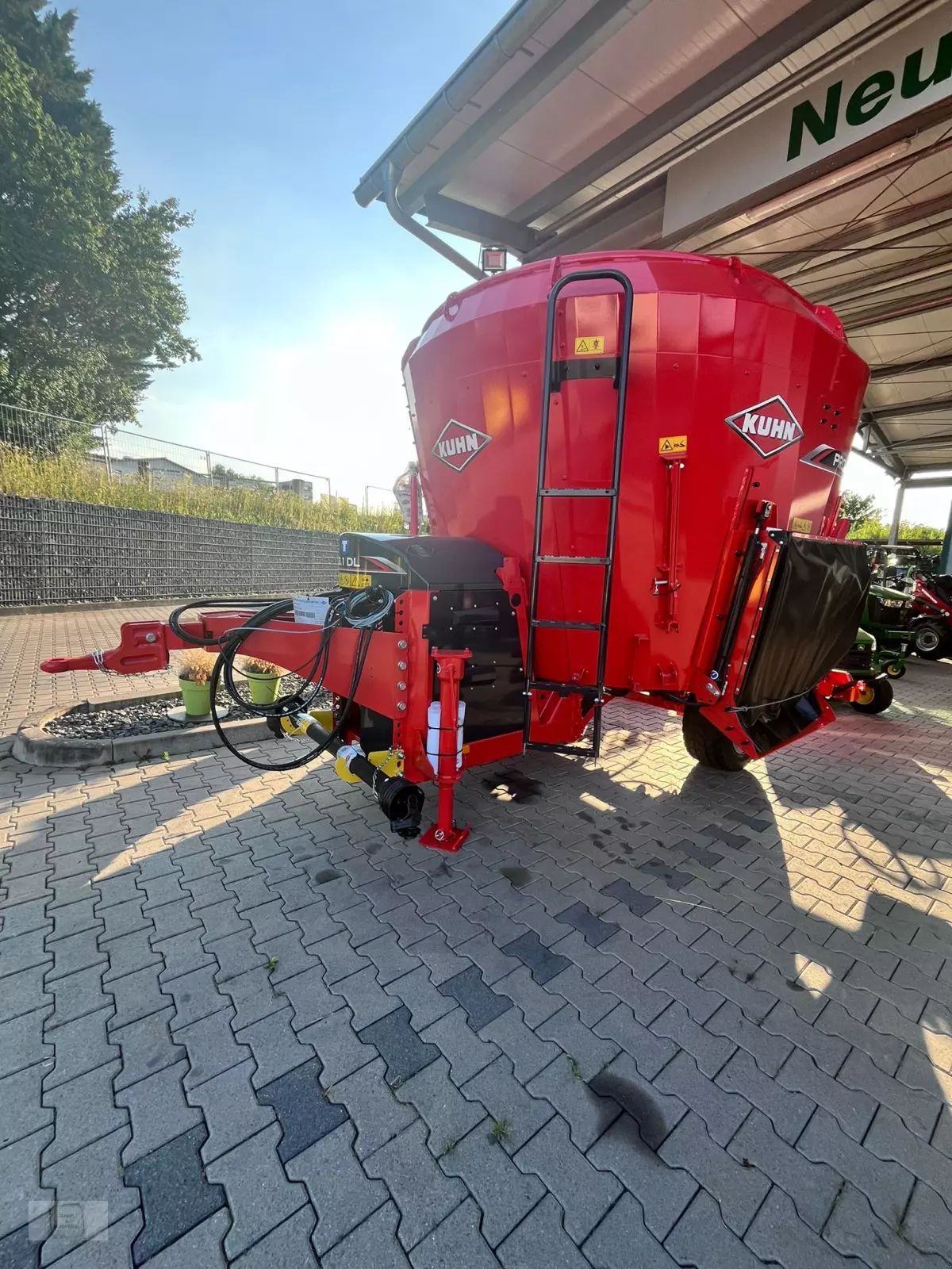 E-FARM: Kuhn Profile 13.1 DL - Mixer feeder - id VTX9IM5 - Germany