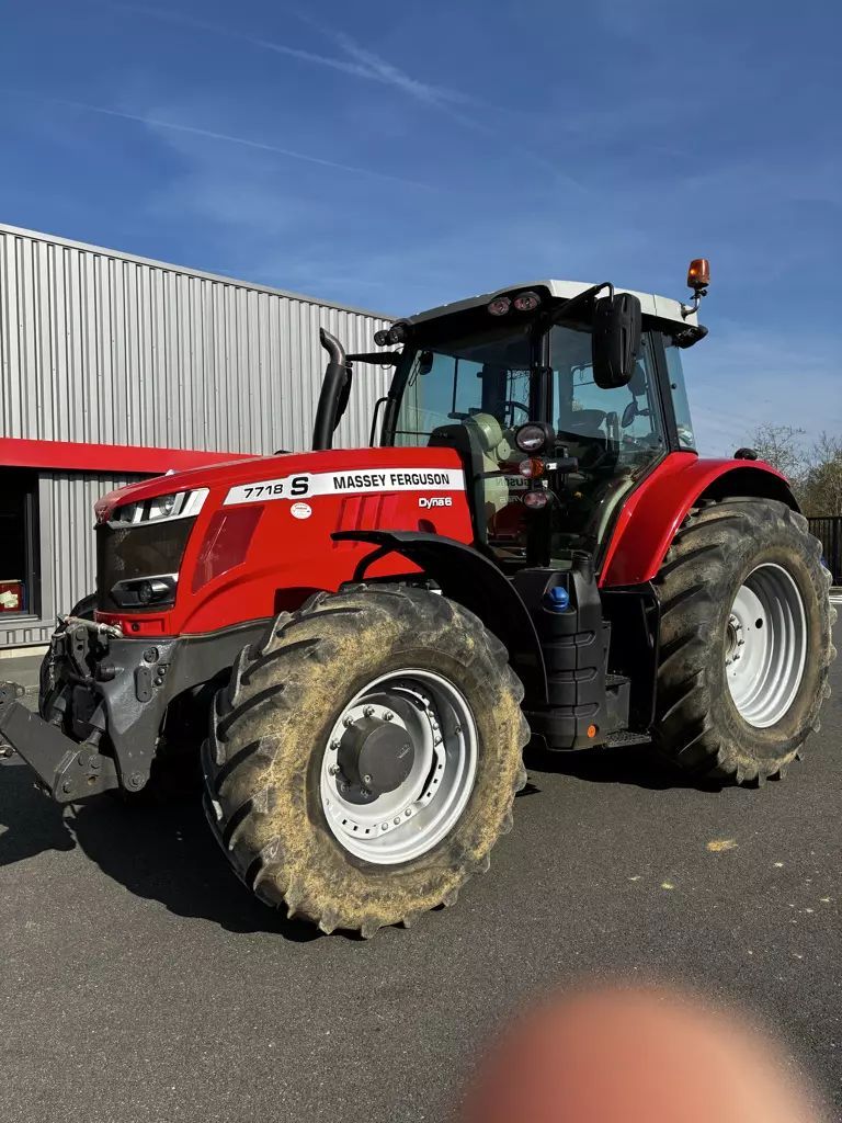 Massey Ferguson 7718 S Traktor 85 000 €