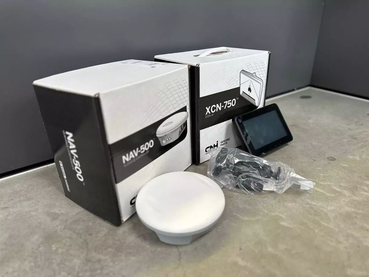 E-FARM: Trimble parallelfahrhilfe xcn750 (gfx350) - Precision farming and GPS - id LN34HRA - €2,329 - Austria