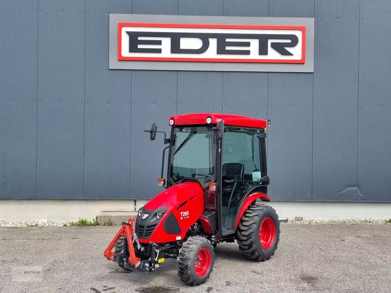 E-FARM: Tym t265 nh - Traktor - id 93IVKHQ - 19 600 EUR - Gyártási év: 2023 - Motor teljesítménye (LE): 24,Németország
