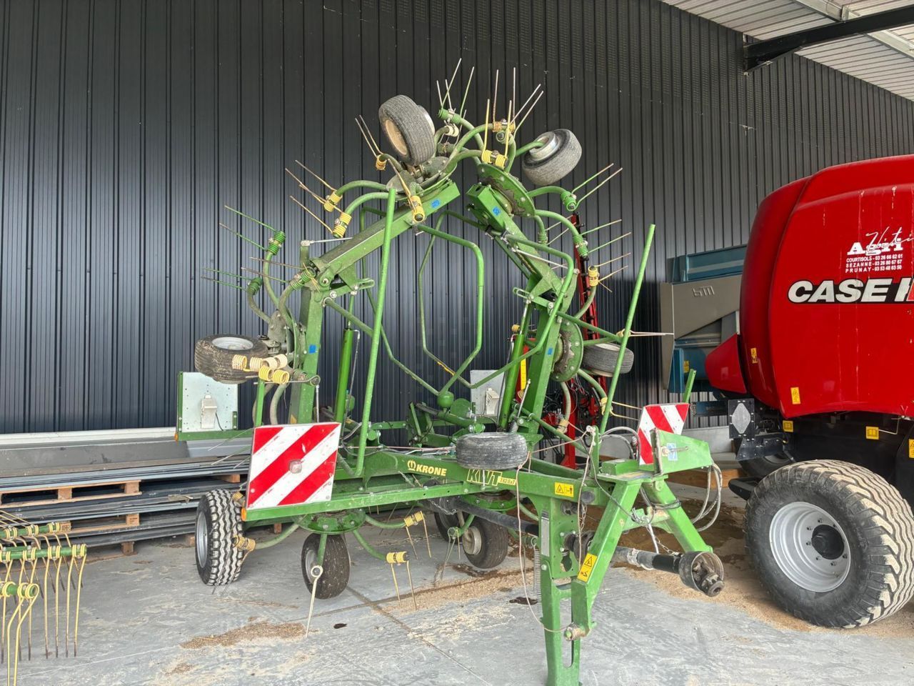 E-FARM: Krone kwt 7.82 - Høvender - id BJMGDSA - 8.500 € - Produktionsår: 2018 - Frankrig