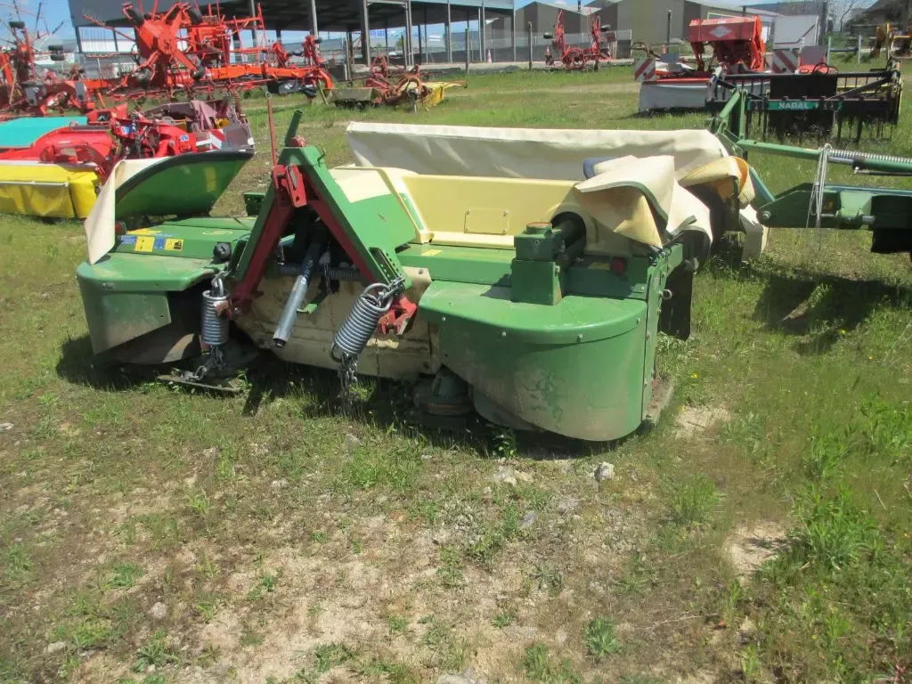 E-FARM: Krone ecf 320 - Mower - id 1DH36TT - €10,000 - Year of construction: 2019 - France