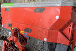 Kuhn axis 40.2w fertiliserspreaders €19,500