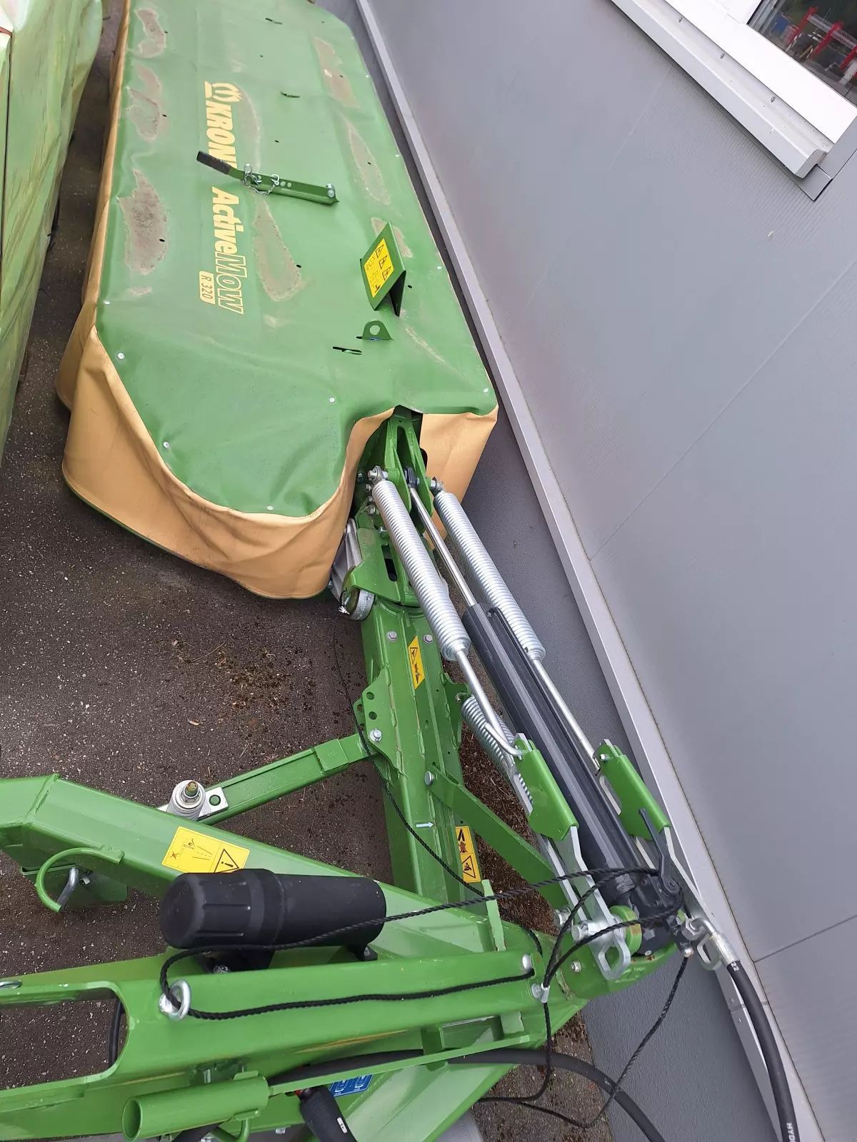 Krone easy cut r 320 Mower €10,504