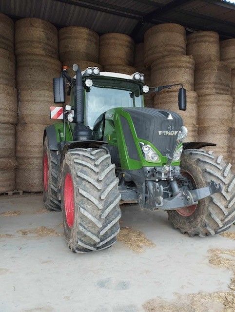 Fendt 826 Vario Profi Plus Traktor 159.000 €