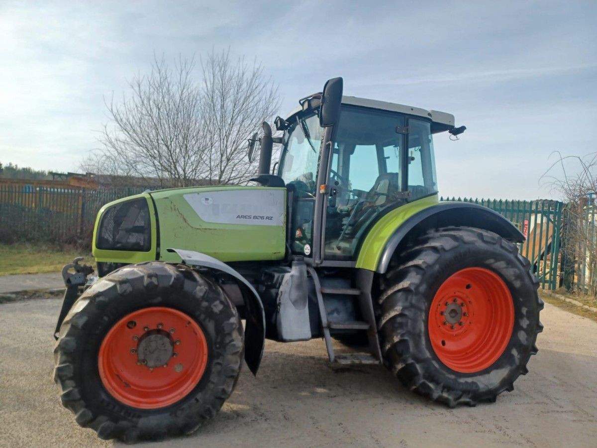 E-FARM: Claas Ares 826 - Traktor - id 6A63WFJ - 21 852 € - Rok produkcji: 2007 - Motogodziny: 8850,Zjednoczone Królestwo