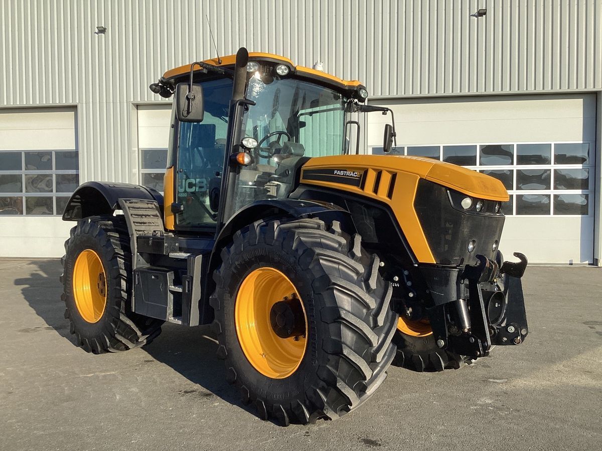 JCB Fastrac 4220 Traktor 103.000 €