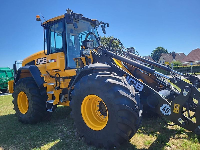 E-FARM: JCB 435 s - Chargeuse sur pneus - id LAAP8LI - 214 900 € - Année: 2025 - Lecture du nombre d'heure: 74,Puissance du moteur (chevaux): 282,Allemagne