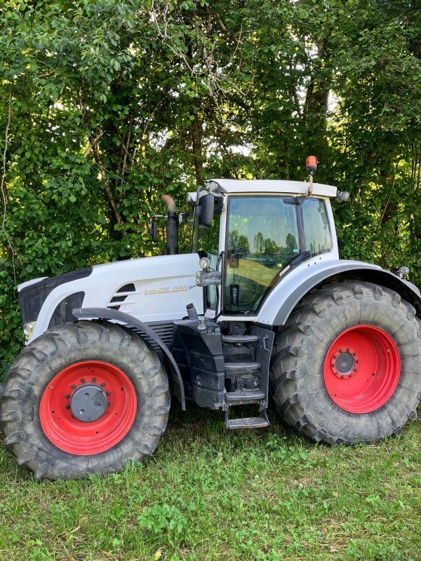 E-FARM: Fendt 936 Vario - Tractor - id TPHTVZE - €95,000 - Year of construction: 2015 - Engine hours: 5,820,Engine power (HP): 936,France