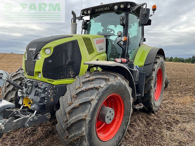 Claas Axion 870 Tractor €89,000
