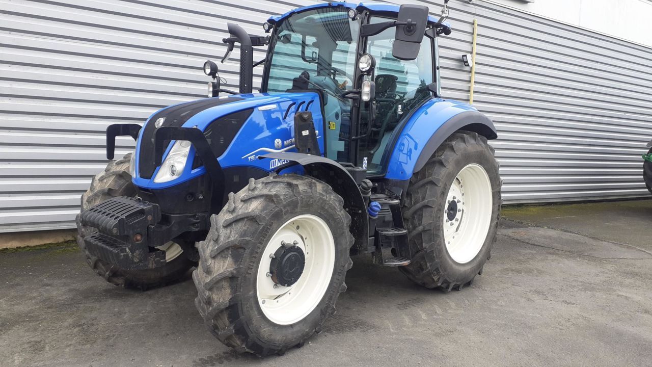 E-FARM: New Holland T5.110 EC - Tractor - id 3LKW4VU - 68.000 € - Año: 2022 - Horas: 1615,Potencia del motor: 110,Francia