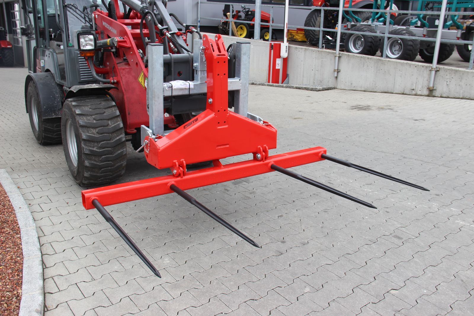 E-FARM: gefra rundballengabel 2-fach - Outil - id MR2EDDH - 1 042 € - Autriche