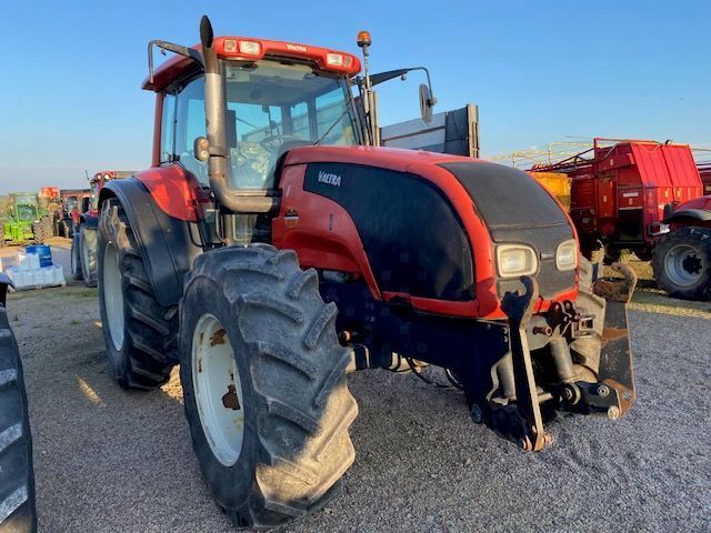 E-FARM: Valtra T120 - Tractor - id 88RDVAE - Año: 2006 - Horas: 7892,Potencia del motor: 125,Francia
