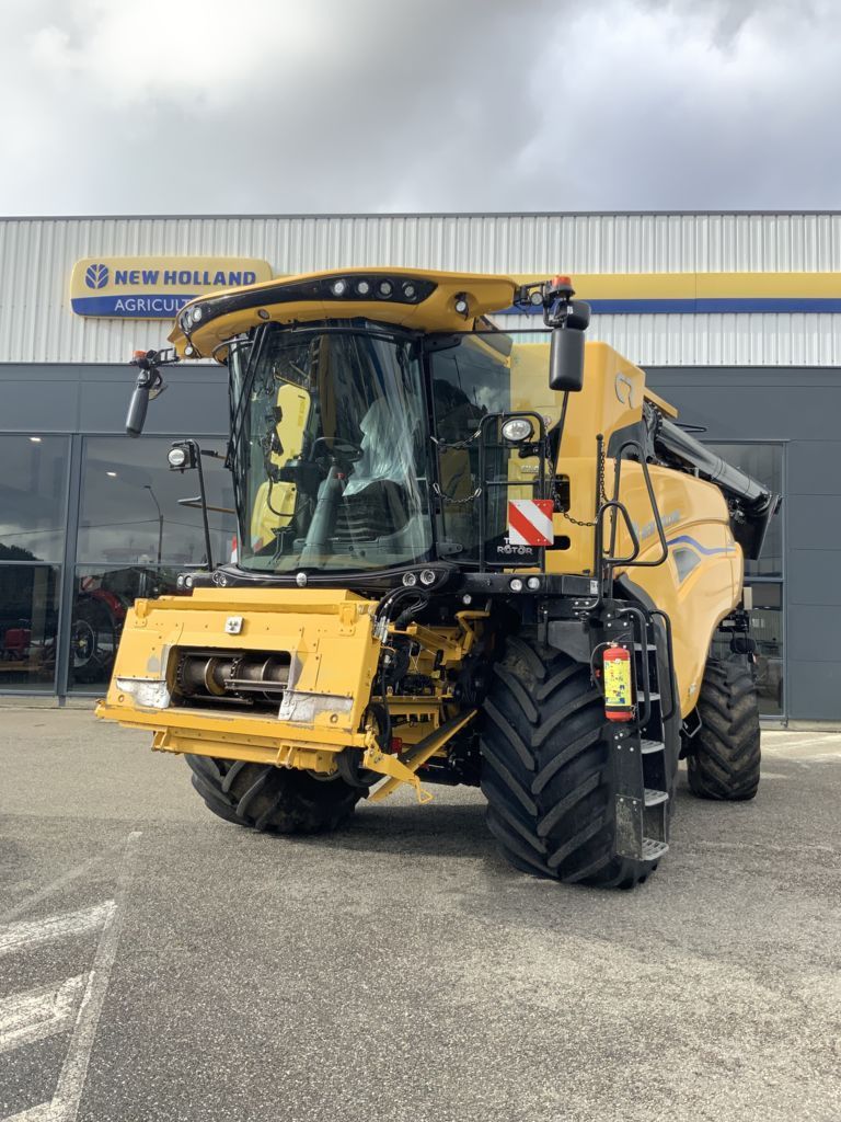New Holland CR 8.80 Moissonneuse-batteuse