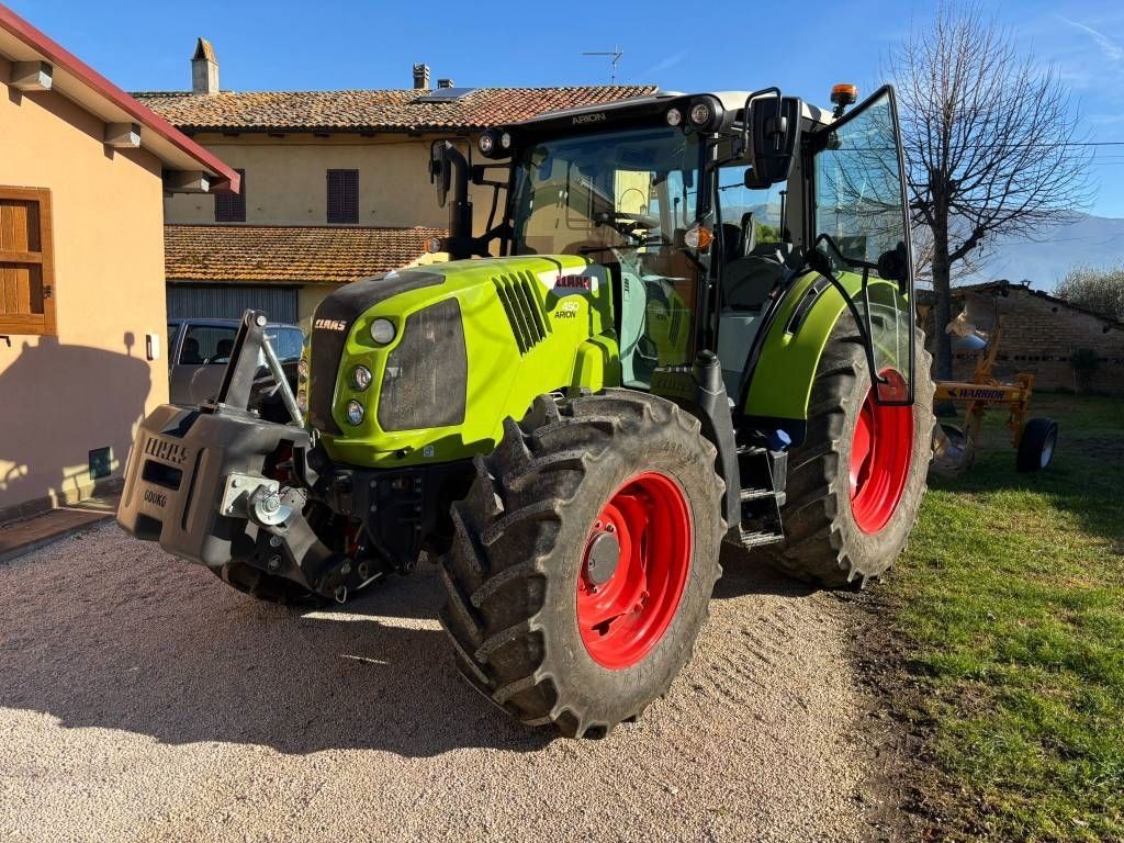 Claas Arion 450 Tractor €75,000