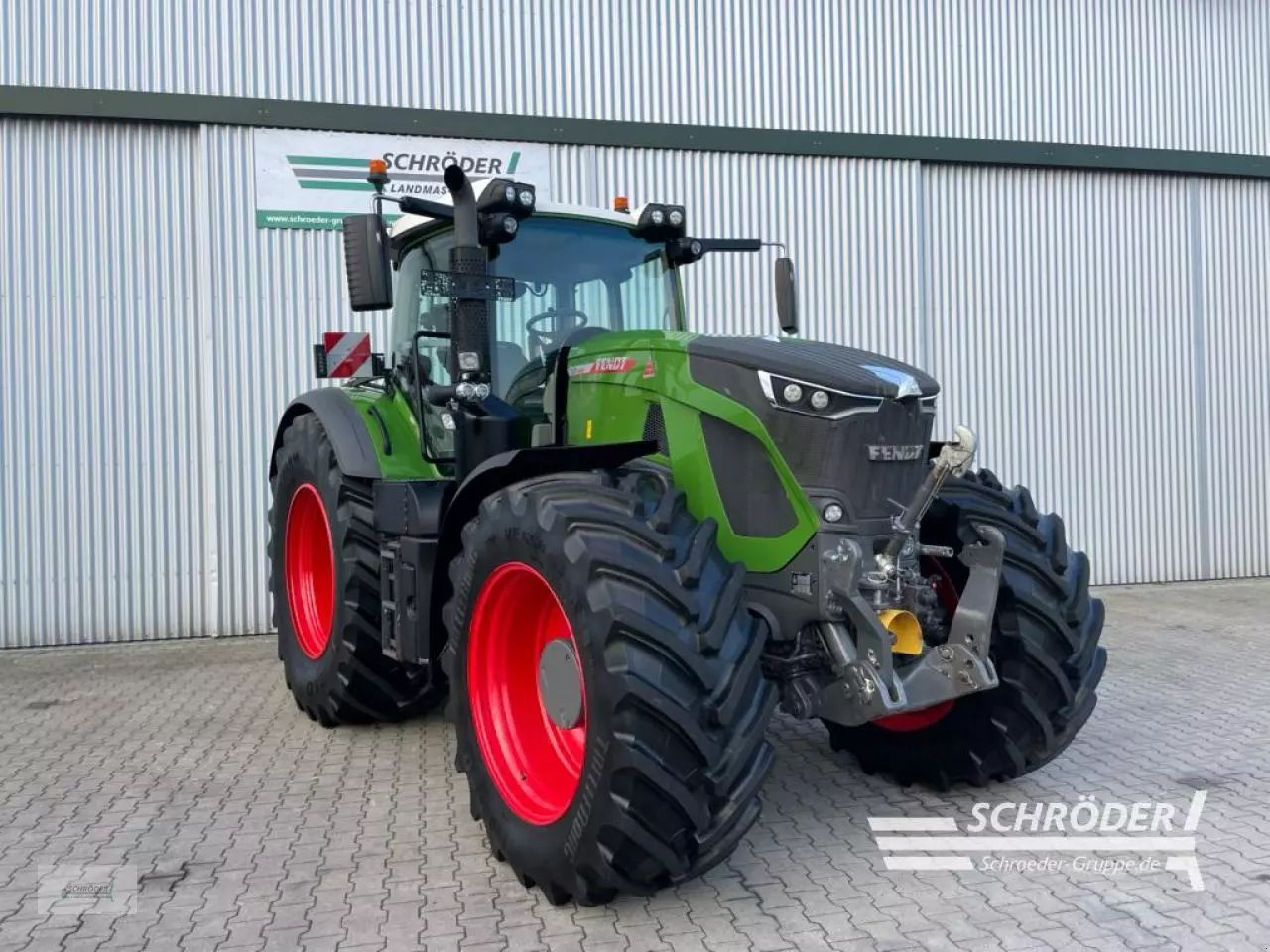 E-FARM: Fendt 930 Vario ProfiPlus - Trattore - id QA5ERFN - 263.500 € - Anno di costruzione: 2023 - Ore: 723,Potenza del motore: 299,Germania