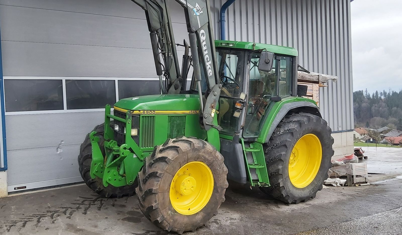 John Deere 6900 Traktor 33 500 €