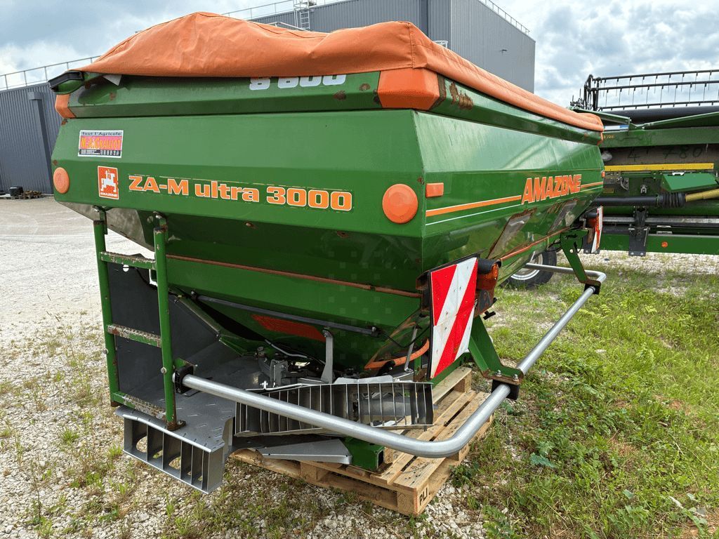 E-FARM: Amazone zam ultra profis 3600 - Mašine za raspršivanje gnojiva - id Q6PEUL8 - 6200 € - Godina proizvodnje: 2009 - Francuska
