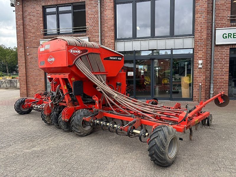 E-FARM: Kuhn megant 600 - Drill - id 7NZUB2C - €29,500 - Year of construction: 2018 - Germany