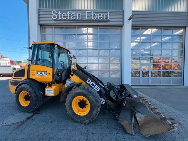 JCB 409 Wheel loader €41,890