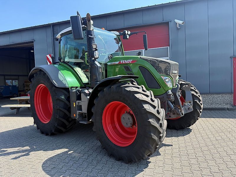 Fendt 724 Vario Tractor €155,000