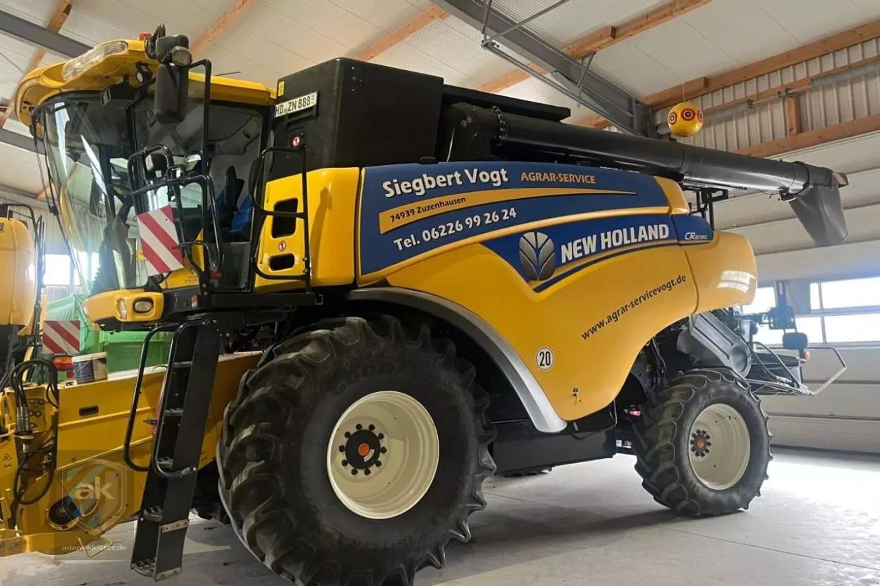 E-FARM: New Holland CR 8080 SCR - Moissoneuse-batteuse - id BATBUHV - 147 000 € - Année: 2013 - Lecture du nombre d'heure: 2 860,Puissance du moteur (chevaux): 435,Allemagne