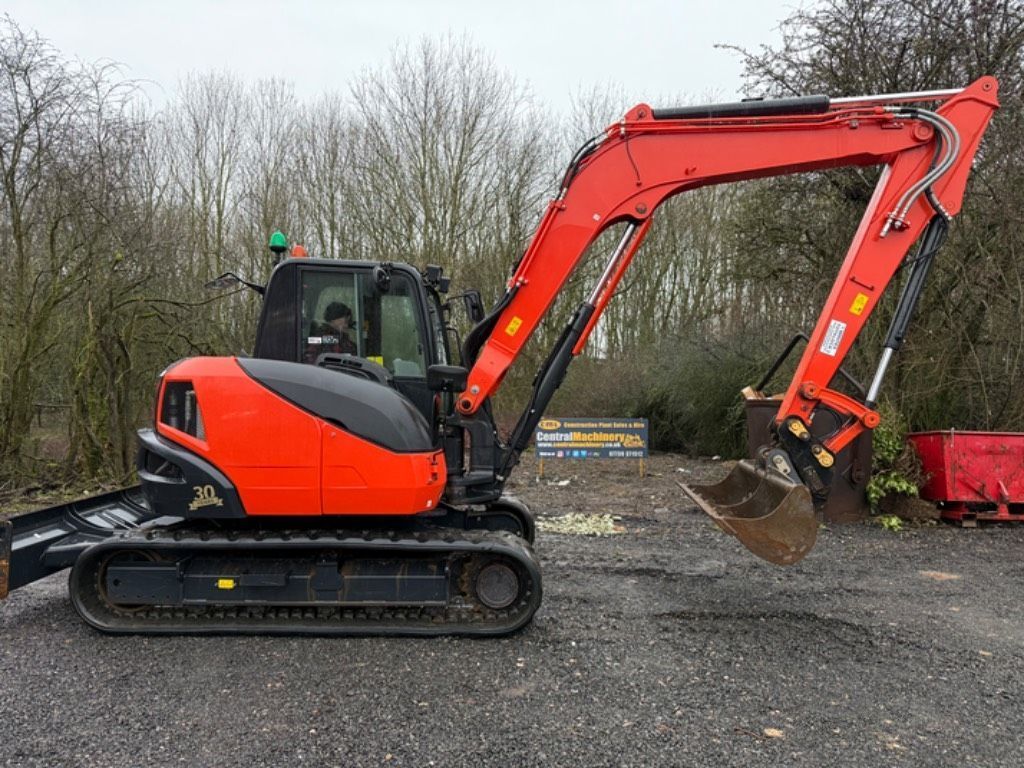 Kubota kx 085-5 Mini excavadora  68.987 €