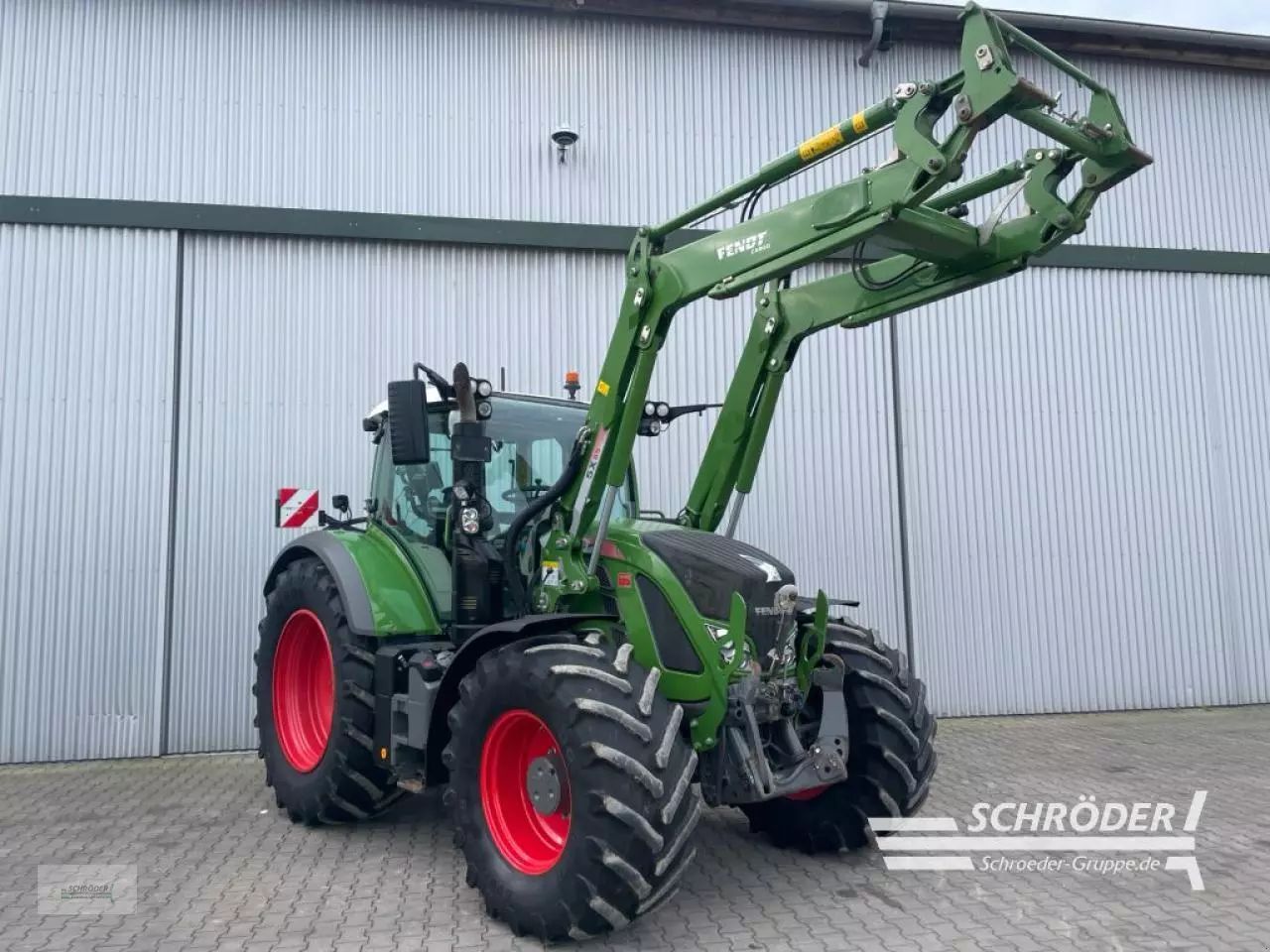 Fendt 720 Vario Profi+ Traktor 118.885 €