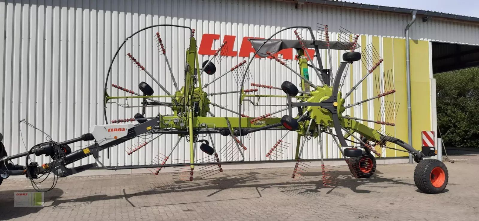 E-FARM: Claas Liner 1900 - Rastrillo - id 6WXUEN5 - 22.900 € - Año: 2020 - Alemania