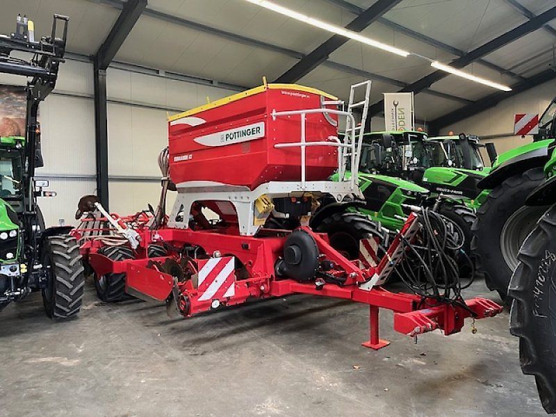 E-FARM: pöttinger terrasem r3 artis - Siewnik rzędowy/agregat uprawowo-siewny - id UDBVHMB - 31 500 € - Rok produkcji: 2012 - Motogodziny: 834,Niemcy