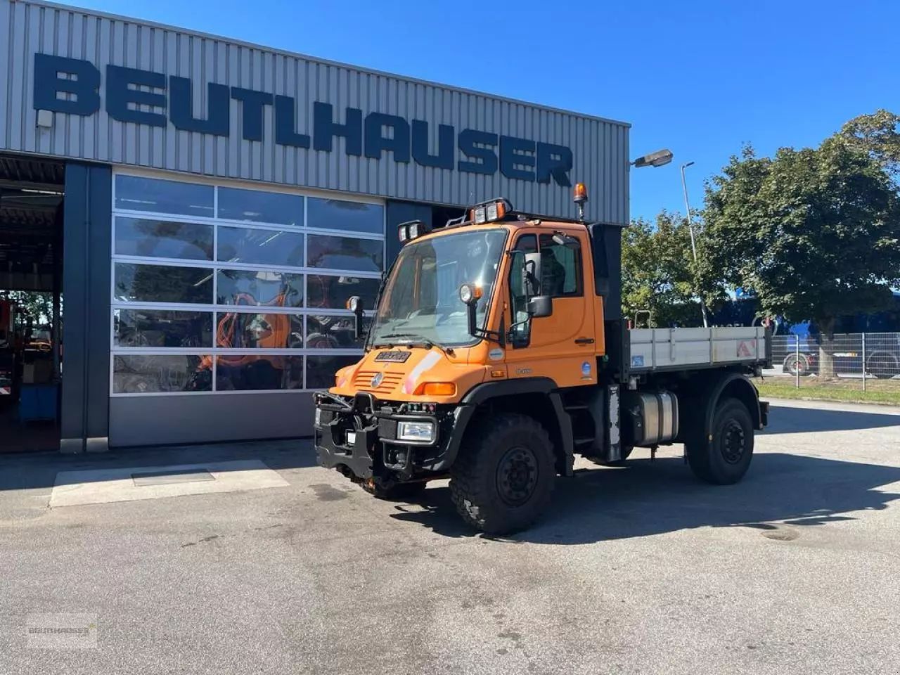 Mercedes-Benz unimog u 400 6 zylinder Kraftfahrzeug 42.000 €
