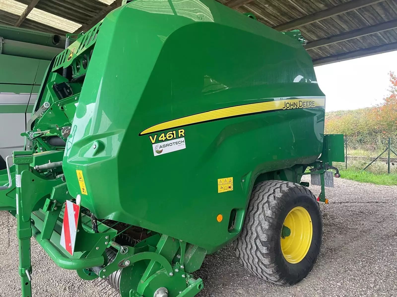 John Deere V461R Baler €39,500