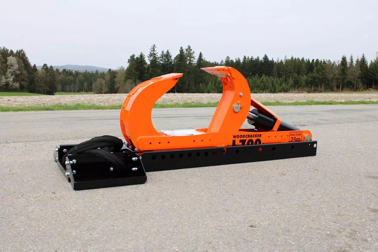 E-FARM: WesttecH wood cracker l700 - Säge und Spalter - id FQLMGKJ - 5.575 € - Baujahr: 2025 - Österreich