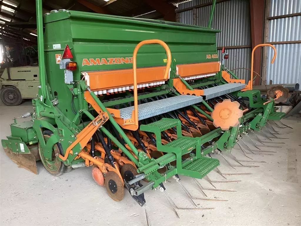 E-FARM: Amazone kg 403 + ad403 - Herse rotative - id AV1YQCL - 14 536 € - Année: 2006 - Danemark