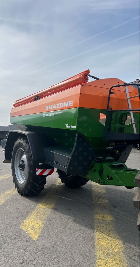 E-FARM: Amazone ZG-TS 10001 - Rozmetadlo hnojiv - id PPSV8PN - 75 000 € - Rok výroby: 2020 - Francie