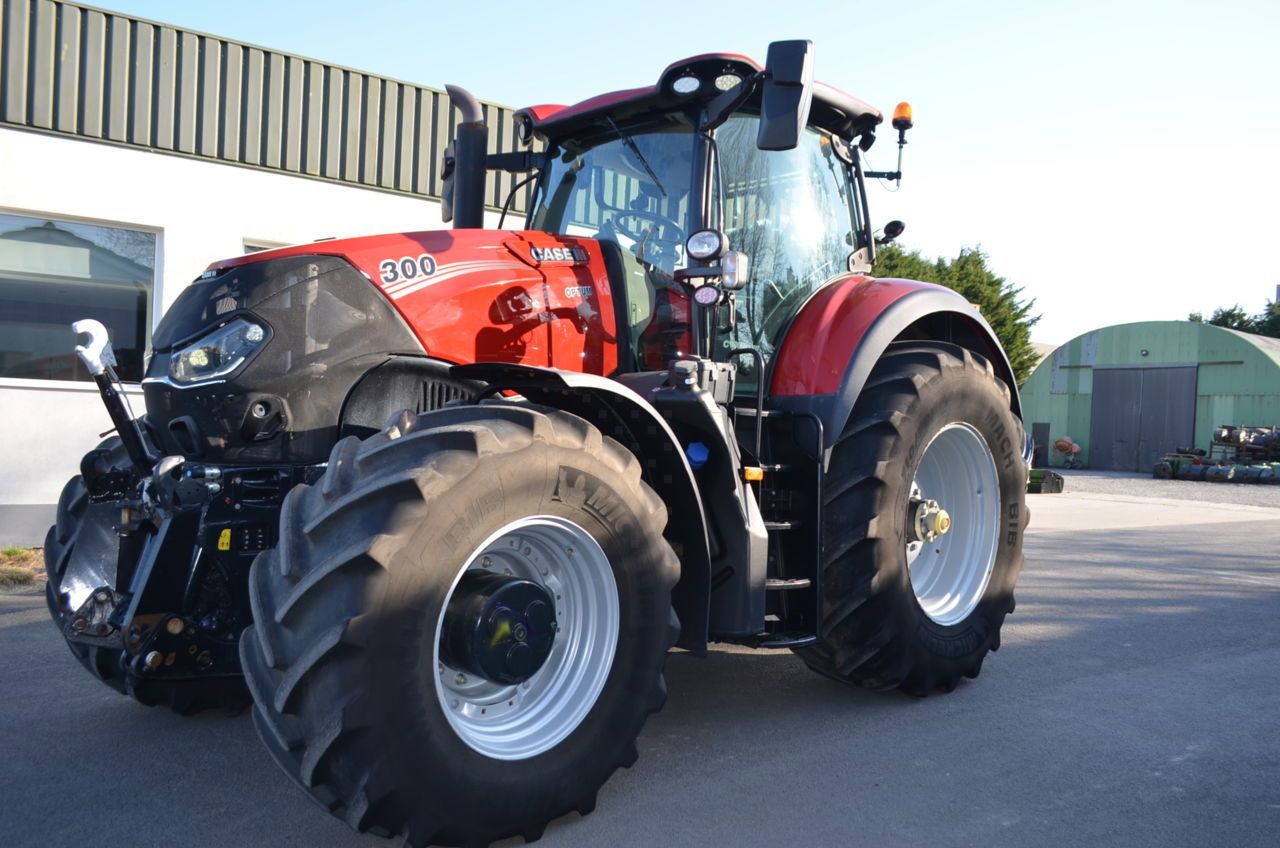 E-FARM: Case IH Optum 300 CVX - Tractor - id JBBHJLH - 102.500 EUR - Anul: 2020 - Citeste ore: 4.953,Muterea motorului: 300,Belgia