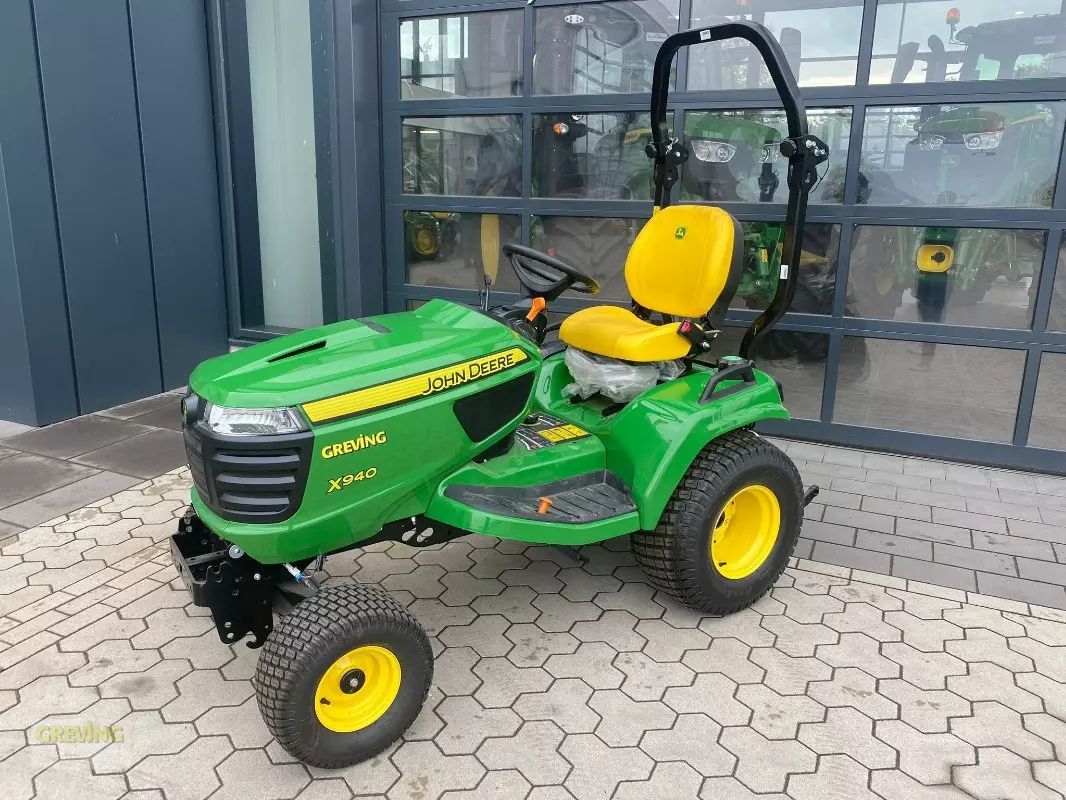 E-FARM: John Deere X940 - Rasenmäher - id RI9WRFK - 14.600 € - Baujahr: 2023 - Deutschland