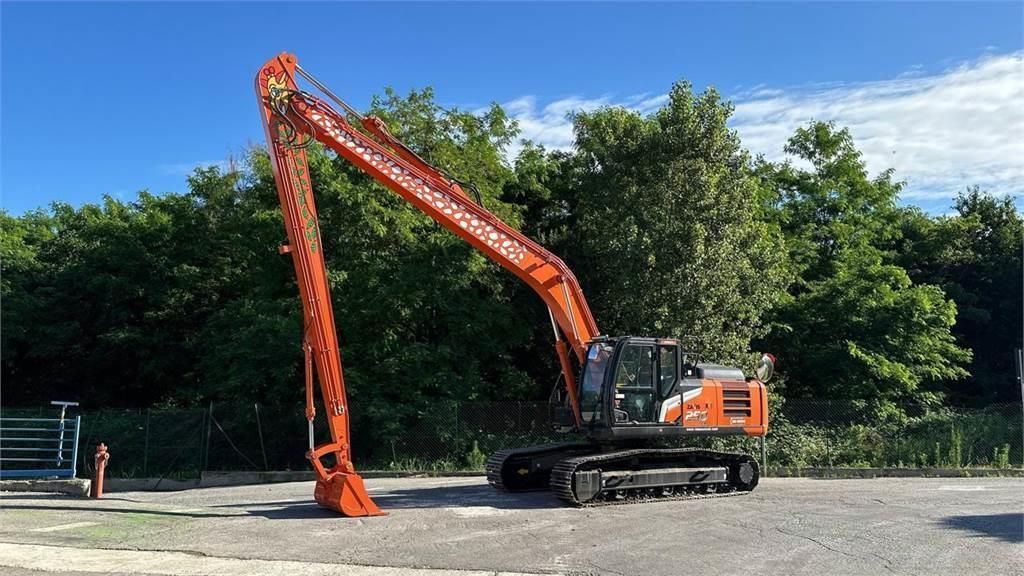 E-FARM: Hitachi zx250lcn-7 - Excavadora de orugas - id ZIG9NND - Año: 2022 - Italia