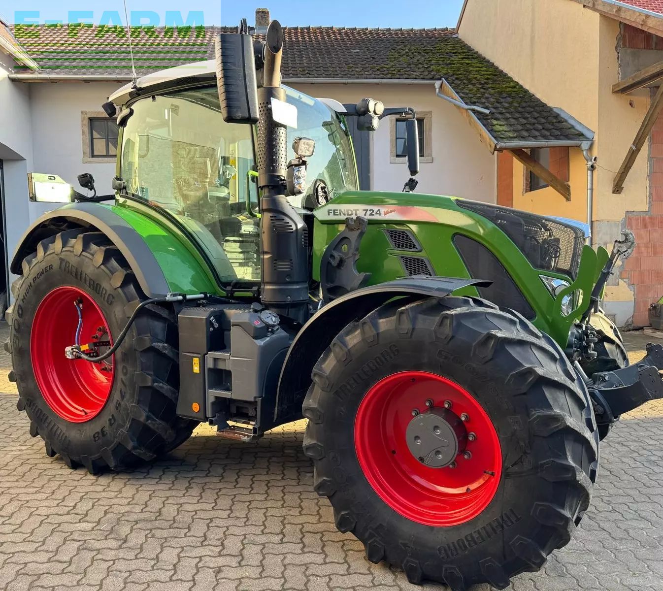 Fendt 724 Vario Profi Plus Trattore 129.000 €